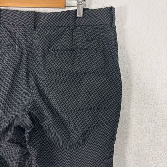 Nike Dri-Fit Black & Grey Zig Zag Patterned Golf Performance Pants - Picture 5 of 7